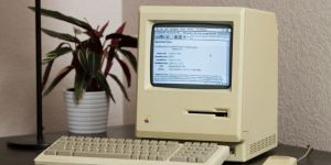 Mac1986